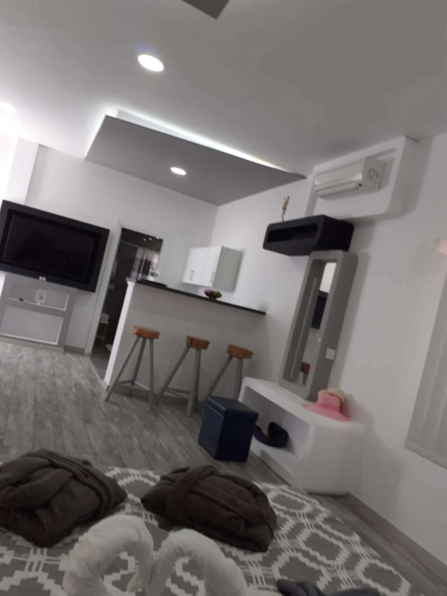 Deluxe Yiota'S Studio ! Klorakas Cameră foto